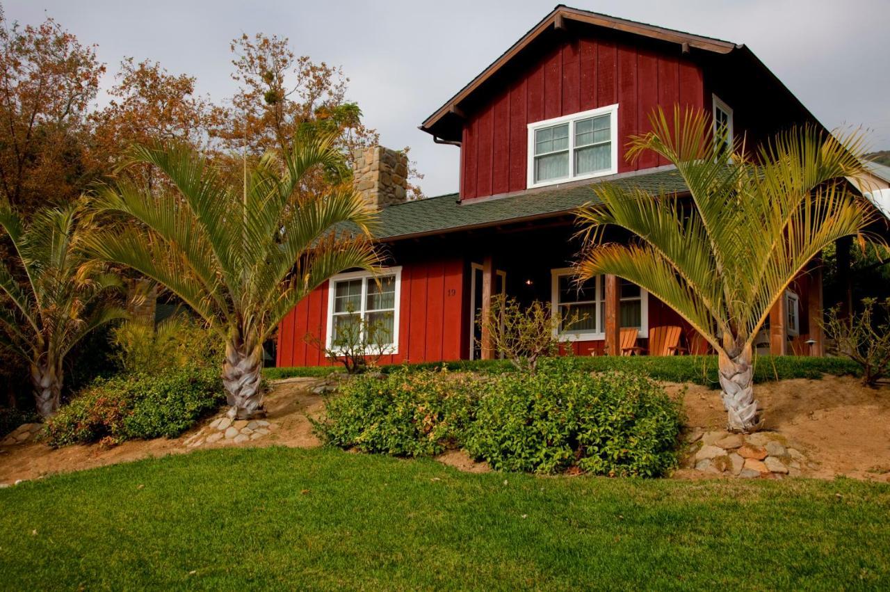 Hillside Homestead,760260950:JPEG