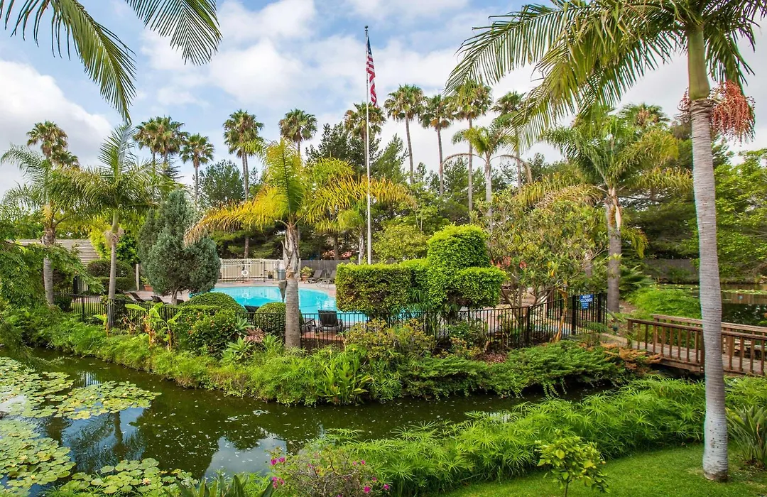 Ramada By Wyndham Santa Barbara-1