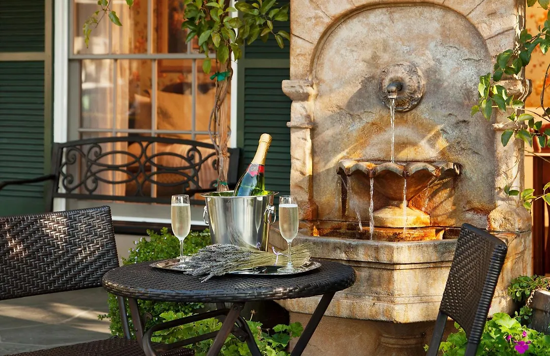 Lavender Inn By The Sea-1