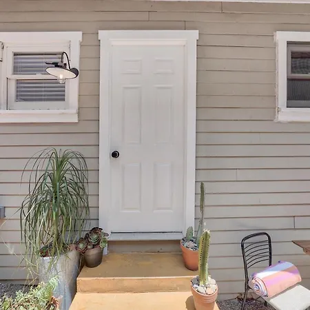 Cactus Room - Private Entrance-2