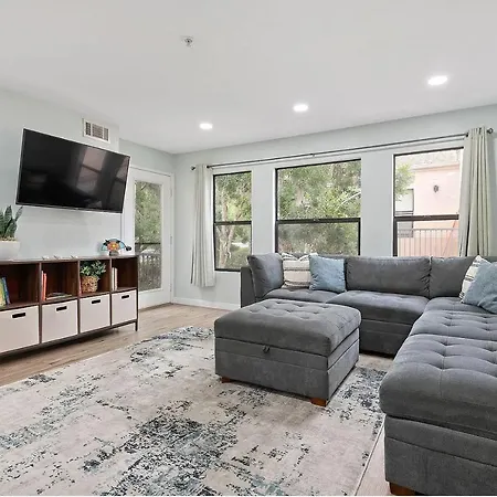 The Ladera St Guest House In Santa Barbara-3