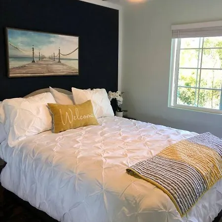 Santa Barbara Serenity Large 1-Bedroom Guest Apt.-2