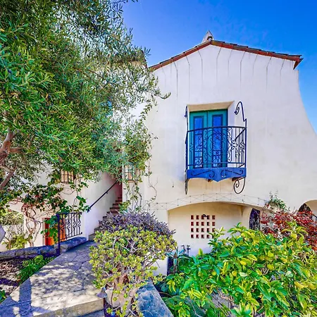 Santa Barbara Luxe Villa-3