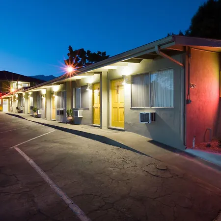 Agave Inn-3